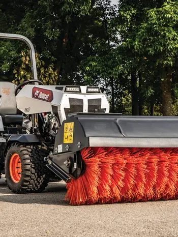Attachment - Bobcat Articulating Tractor Angle Broom