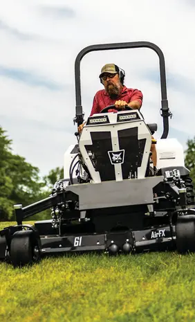 Bobcat AT450 Articulating Tractor
