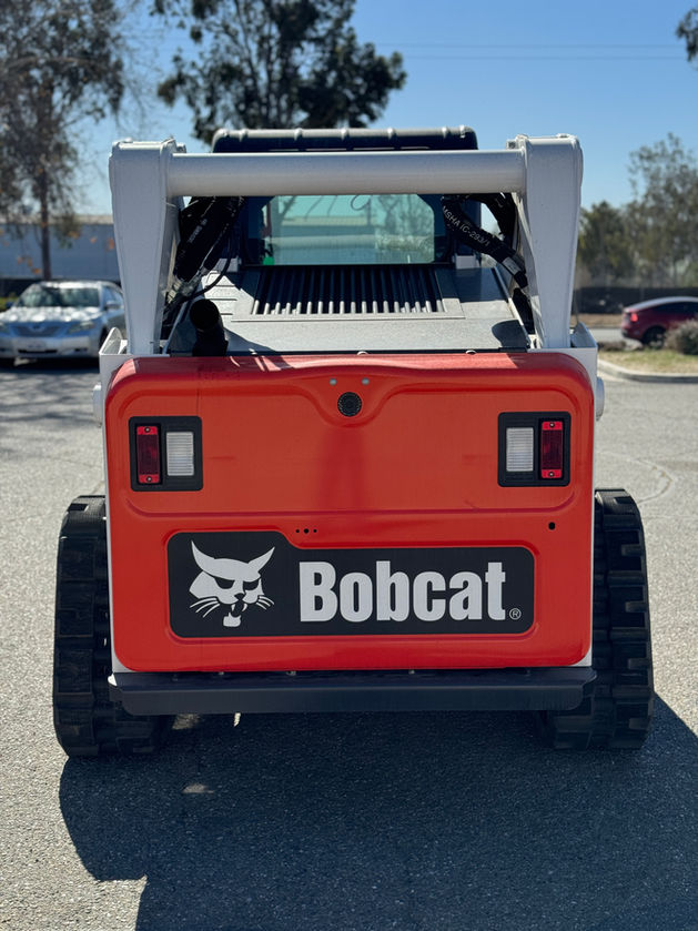 Bobcat T650 Compact Track Loader Rental | 74 HP Midsize Track Loader Rental with 2,500 lb ROC