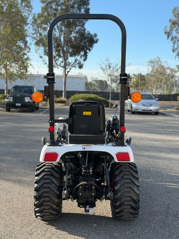 CT1025 Sub-Compact Tractor