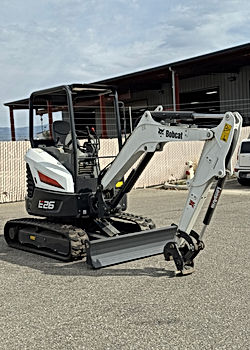 Bobcat E26
