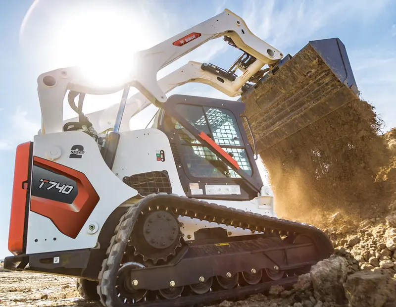 Bobcat T740