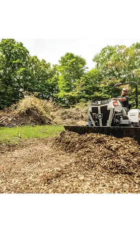 Bobcat AT450 Articulating Tractor