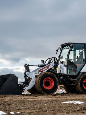 Bobcat L95 Compact Wheel Loader