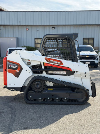 T550 Compact Track Loader