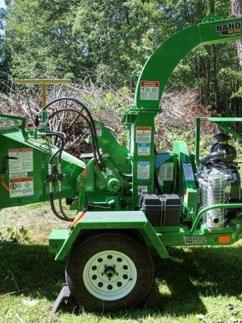 Bandit 75XP Towable Hand-Fed Woodchipper