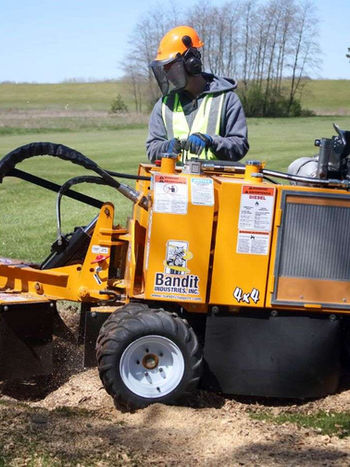 Bandit 2550 Rubber Tire Stump Grinder