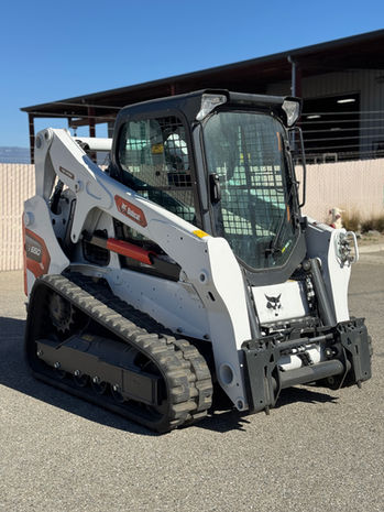 Rent - T650 Compact Track Loader
