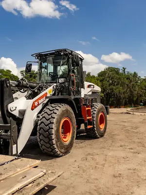 Bobcat L285 Large Wheel Loader