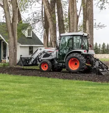 CT5550 Compact Tractor