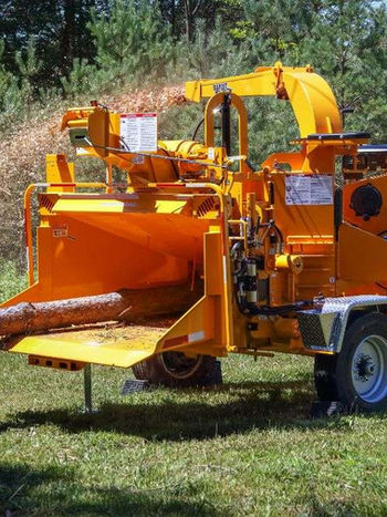 Bandit 250XP Towable Hand-Fed Woodchipper