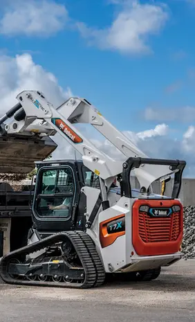 Bobcat T7X Compact Track Loader
