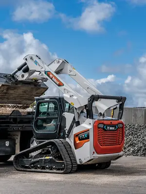 Bobcat T7X Compact Track Loader