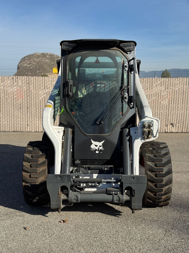 Bobcat S86-2 Skid-Steer Loader Rental | 115 HP Super-Flow Skid Steer Rental with 3,500 lb ROC
