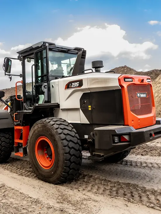 Bobcat L235 Large Wheel Loader