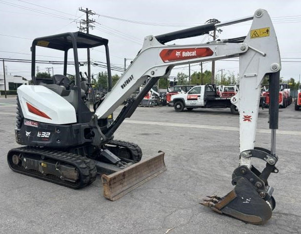Used 2023 Bobcat E32R2 - Stock: W070697
