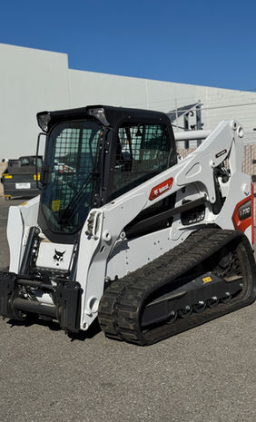 Bobcat T770 Classic Compact Track Loader