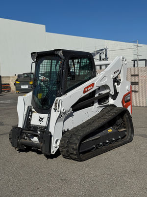 Bobcat T770 Classic Compact Track Loader