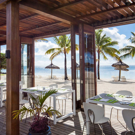 Long_Beach_beach restuarant.jpg