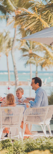 TROU AUX BICHES BEACHCOMBER GOLF RESORT & SPA_family_lunch.jpg