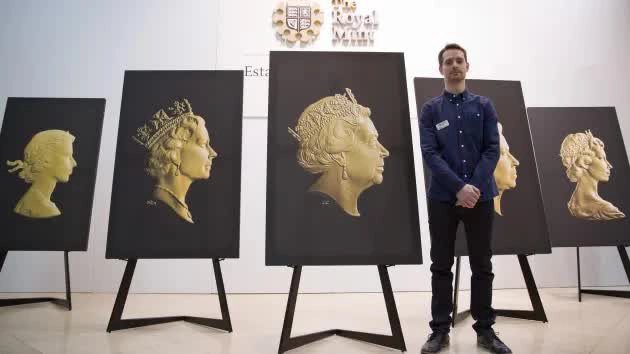 5 phiên bản chân dung Nữ hoàng Elizabeth II được đúc trên tiền xu
