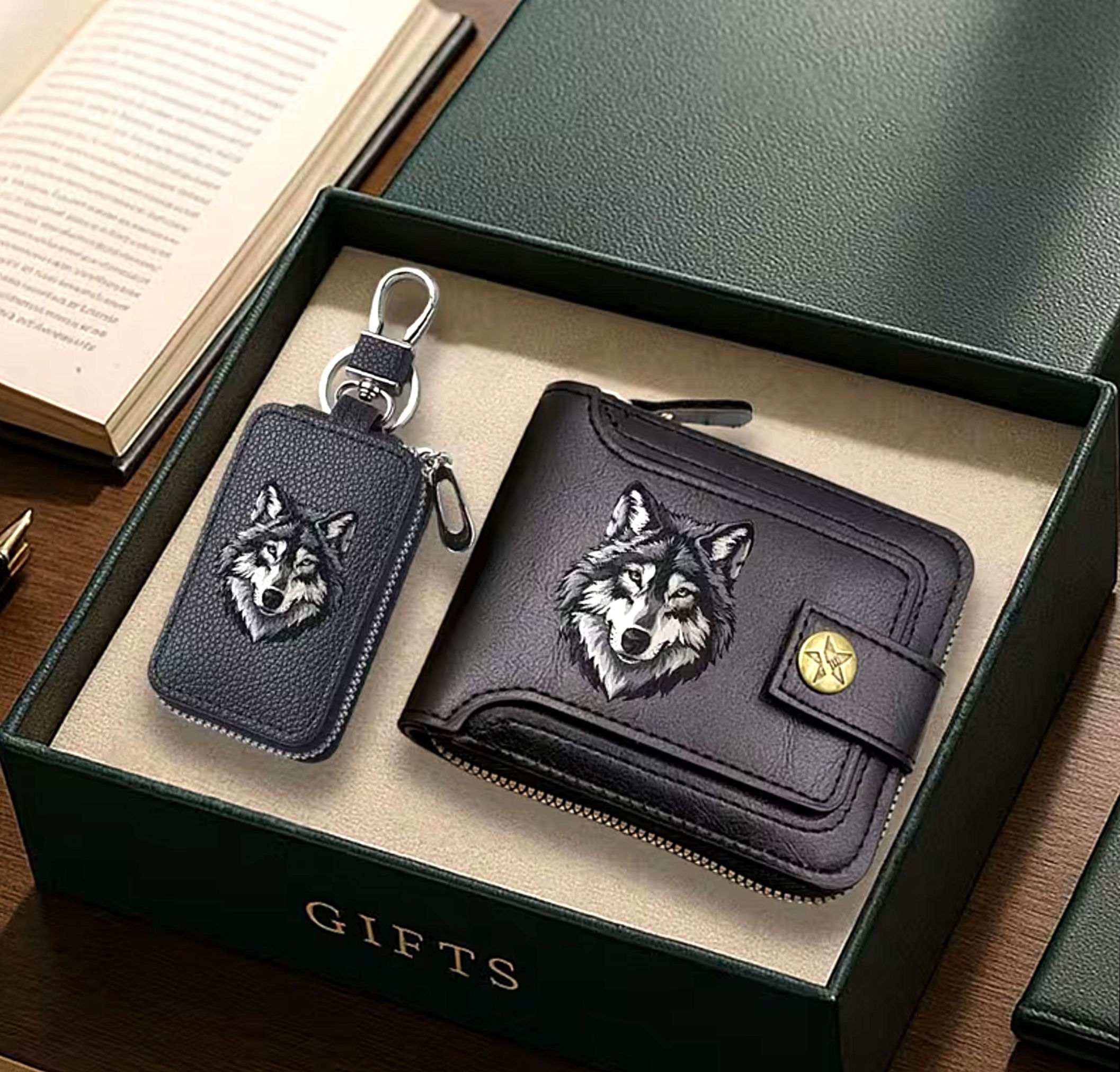 GW16 -  Matching Wolf Wallet & Zipped Key Chain
Colour....Black 

