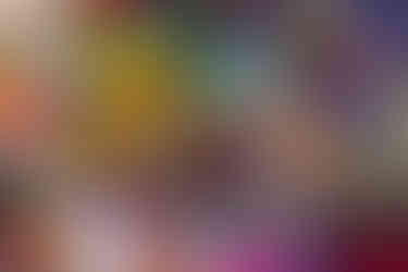 Colorful ceremonial altar with cacao, flowers, and ritual elements used in a spiritual wedding in Riviera Maya