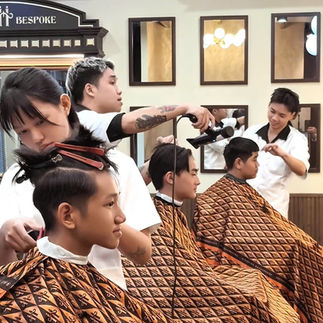 Highfive Barbershop, Tiệm hớt tóc Highfive, cá nhân hoá kiểu tóc, cắt tóc nam, tiệm tóc nam, tiệm cắ
