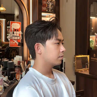 bespoke barbering, bespokecoloring, bespoke home service, cắt tóc tận nơi, cắt tóc tận nhà, barber home service, cạo râu khăn nóng, barber, barbershop, tiệm tóc nam, cắt tóc nam, tiệm hớt tóc, hớt tóc nam, tóc nam đẹp, tiệm cắt tóc quận 3, tiệm tóc quận 10, tiệm tóc quận 5, tóc nam lịch sự, tóc nam cổ điển, cắt tóc, nhuộm tóc nam, uốn tóc, ép side