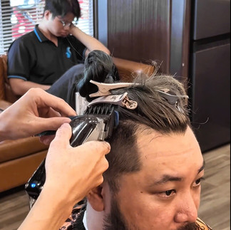 Highfive Barbershop, Tiệm hớt tóc Highfive, cá nhân hoá kiểu tóc, cắt tóc nam, tiệm tóc nam, tiệm cắ
