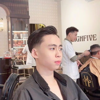 bespoke barbering, bespokecoloring, bespoke home service, cắt tóc tận nơi, cắt tóc tận nhà, barber home service, cạo râu khăn nóng, barber, barbershop, tiệm tóc nam, cắt tóc nam, tiệm hớt tóc, hớt tóc nam, tóc nam đẹp, tiệm cắt tóc quận 3, tiệm tóc quận 10, tiệm tóc quận 5, tóc nam lịch sự, tóc nam cổ điển, cắt tóc, nhuộm tóc nam, uốn tóc, ép side, cá nhân hóa kiểu tóc