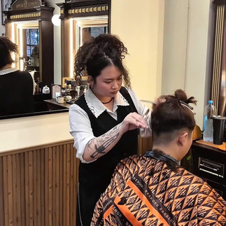 Highfive Barbershop, Tiệm hớt tóc Highfive, cá nhân hoá kiểu tóc, cắt tóc nam, tiệm tóc nam, tiệm cắ