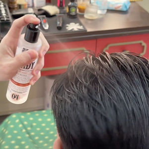 bespoke barbering, bespokecoloring, bespoke home service, cắt tóc tận nơi, cắt tóc tận nhà, barber home service, cạo râu khăn nóng, barber, barbershop, tiệm tóc nam, cắt tóc nam, tiệm hớt tóc, hớt tóc nam, tóc nam đẹp, tiệm cắt tóc quận 3, tiệm tóc quận 10, tiệm tóc quận 5, tóc nam lịch sự, tóc nam cổ điển, cắt tóc, nhuộm tóc nam, uốn tóc, ép side