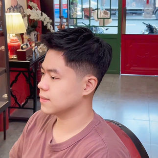 bespoke barbering, bespokecoloring, bespoke home service, cắt tóc tận nơi, cắt tóc tận nhà, barber home service, cạo râu khăn nóng, barber, barbershop, tiệm tóc nam, cắt tóc nam, tiệm hớt tóc, hớt tóc nam, tóc nam đẹp, tiệm cắt tóc quận 3, tiệm tóc quận 10, tiệm tóc quận 5, tóc nam lịch sự, tóc nam cổ điển, cắt tóc, nhuộm tóc nam, uốn tóc, ép side