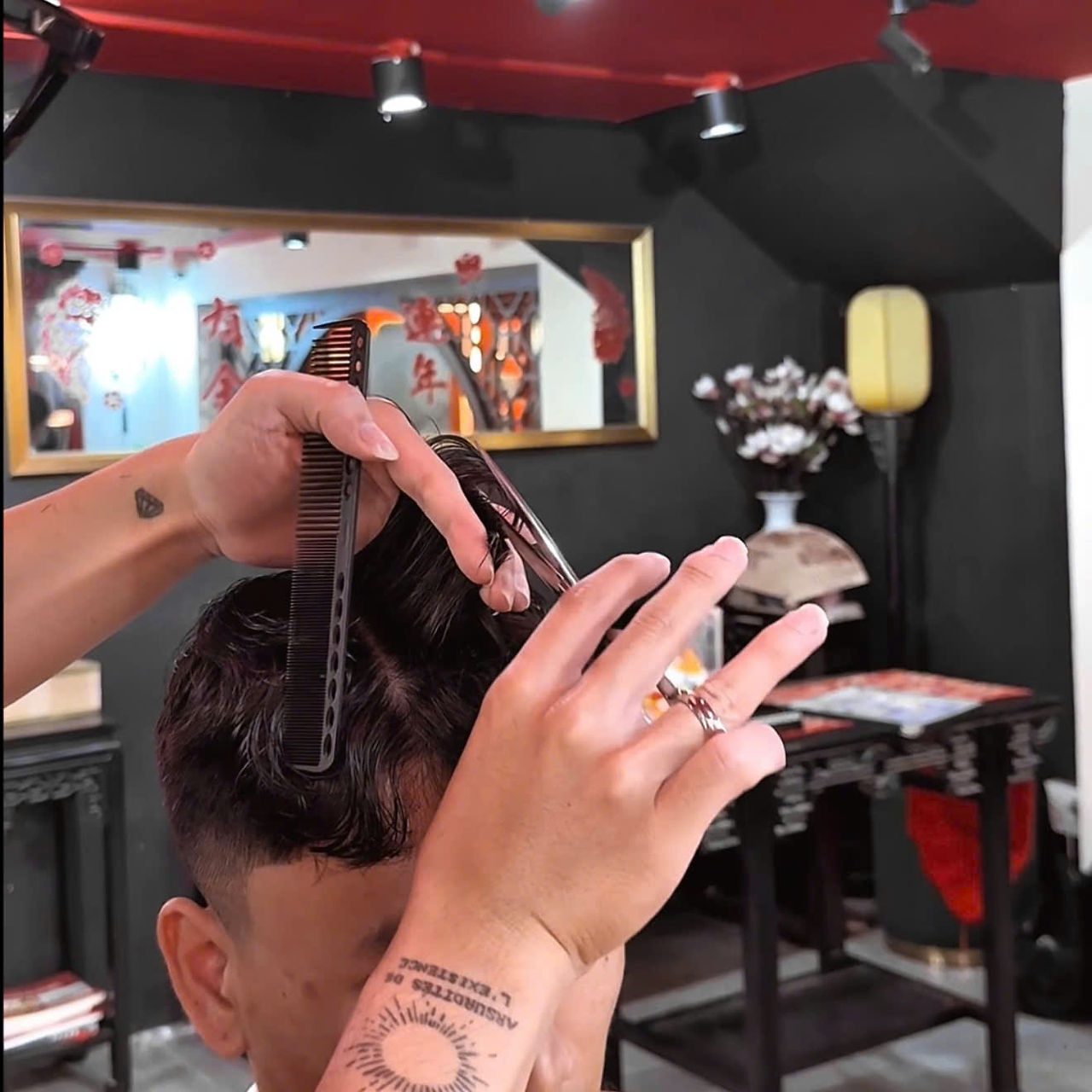 Highfive Barbershop, Tiệm hớt tóc Highfive, cá nhân hoá kiểu tóc, cắt tóc nam, tiệm tóc nam, tiệm cắ