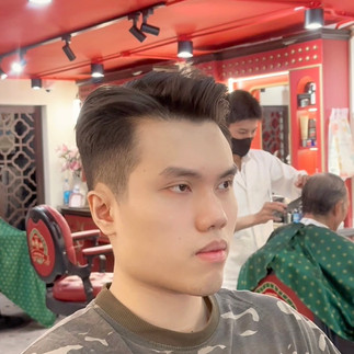 bespoke barbering, bespokecoloring, bespoke home service, cắt tóc tận nơi, cắt tóc tận nhà, barber home service, cạo râu khăn nóng, barber, barbershop, tiệm tóc nam, cắt tóc nam, tiệm hớt tóc, hớt tóc nam, tóc nam đẹp, tiệm cắt tóc quận 3, tiệm tóc quận 10, tiệm tóc quận 5, tóc nam lịch sự, tóc nam cổ điển, cắt tóc, nhuộm tóc nam, uốn tóc, ép side