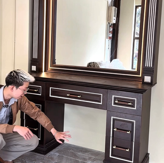 bespoke barbering, bespokecoloring, bespoke home service, cắt tóc tận nơi, cắt tóc tận nhà, barber home service, cạo râu khăn nóng, barber, barbershop, tiệm tóc nam, cắt tóc nam, tiệm hớt tóc, hớt tóc nam, tóc nam đẹp, tiệm cắt tóc quận 3, tiệm tóc quận 10, tiệm tóc quận 5, tóc nam lịch sự, tóc nam cổ điển, cắt tóc, nhuộm tóc nam, uốn tóc, ép side