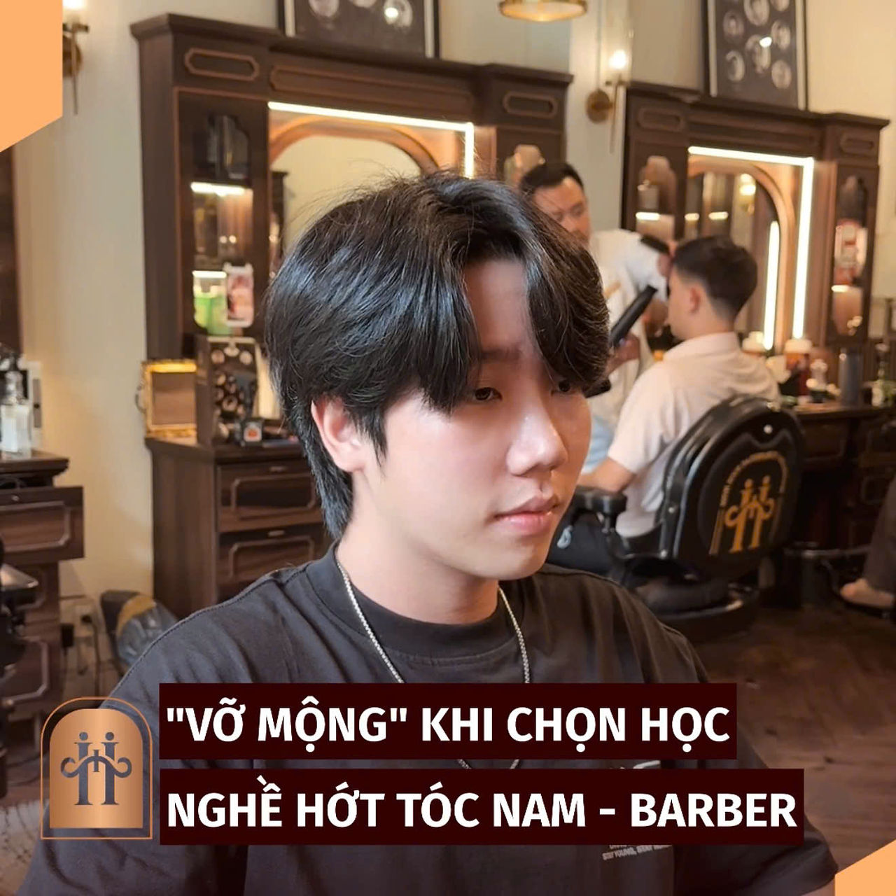 bespoke barbering, bespokecoloring, bespoke home service, cắt tóc tận nơi, cắt tóc tận nhà, barber home service, cạo râu khăn nóng, barber, barbershop, tiệm tóc nam, cắt tóc nam, tiệm hớt tóc, hớt tóc nam, tóc nam đẹp, tiệm cắt tóc quận 3, tiệm tóc quận 10, tiệm tóc quận 5, tóc nam lịch sự, tóc nam cổ điển, cắt tóc, nhuộm tóc nam, uốn tóc, ép side