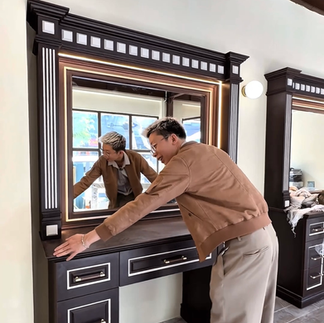 bespoke barbering, bespokecoloring, bespoke home service, cắt tóc tận nơi, cắt tóc tận nhà, barber home service, cạo râu khăn nóng, barber, barbershop, tiệm tóc nam, cắt tóc nam, tiệm hớt tóc, hớt tóc nam, tóc nam đẹp, tiệm cắt tóc quận 3, tiệm tóc quận 10, tiệm tóc quận 5, tóc nam lịch sự, tóc nam cổ điển, cắt tóc, nhuộm tóc nam, uốn tóc, ép side