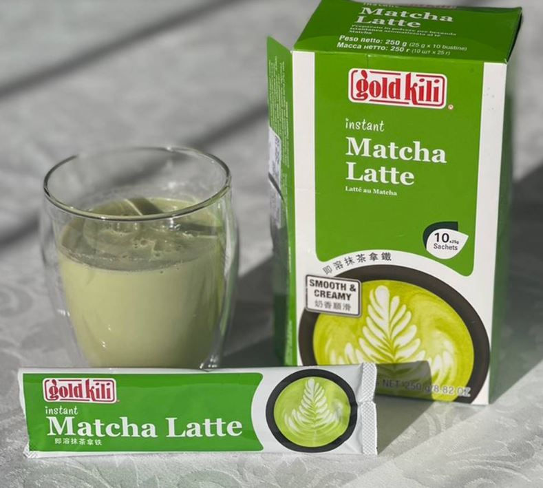 matcha latte gold kili mača tēja