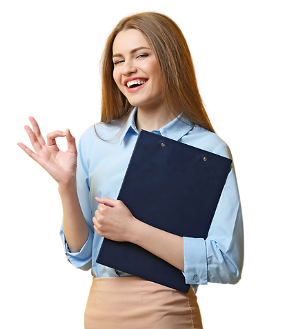 Assistente donna con faldone in mano che fa ok con la mano sinistra mentre guarda il destinatario e sorride