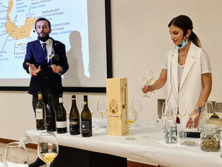 Sono andato ad assaggiare vini che devono la propria origine al sollevamento del fondo marino