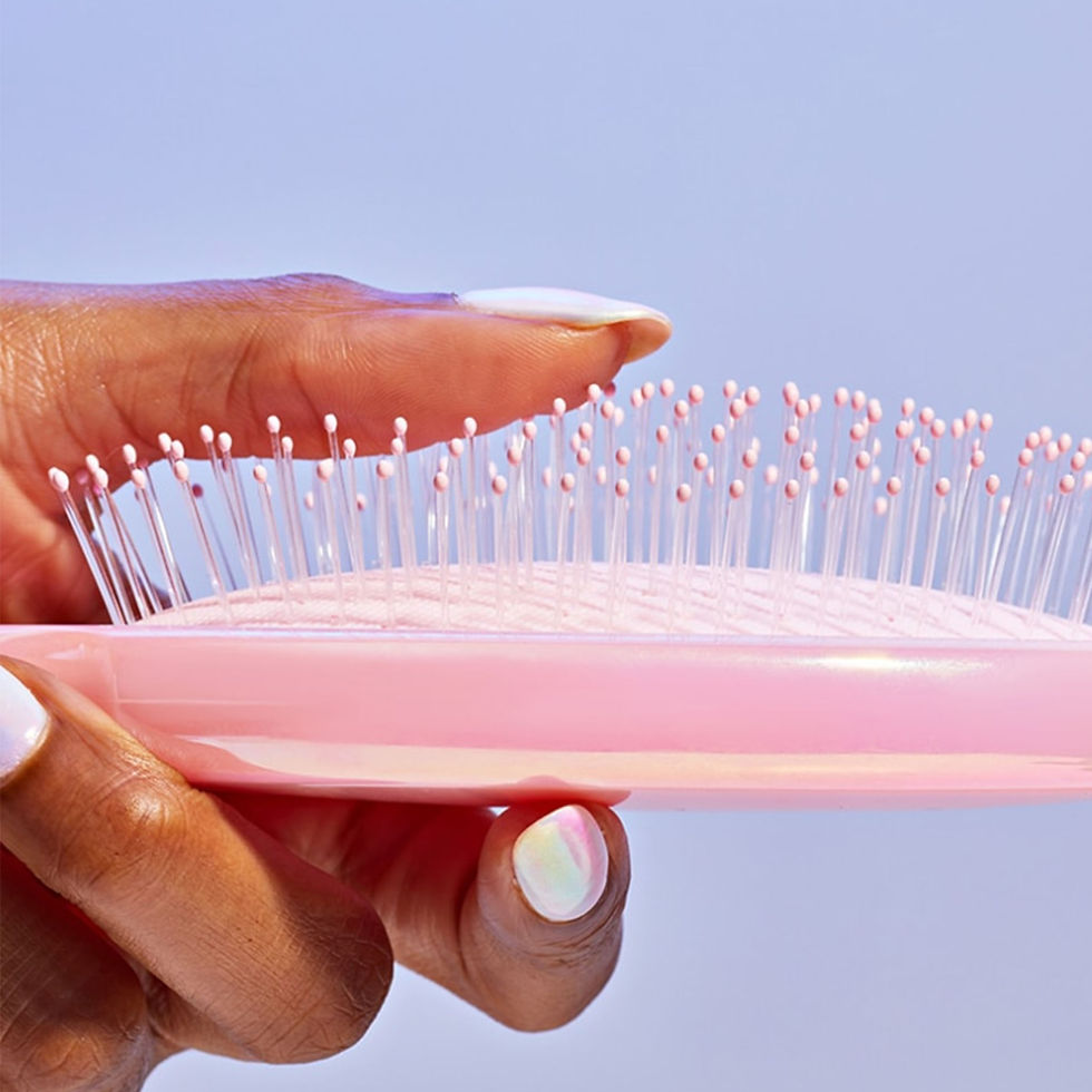 Thumbnail: WetBrush Pro Detangler Holographic