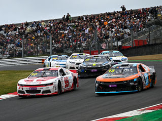 Vier Titelchancen, ein Finale: Bremotion greift beim Finale der NASCAR Euro Series an