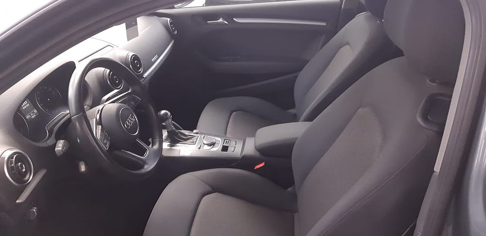 Miniatura: Audi A3 Hach Back Dynamic 2.0 2017