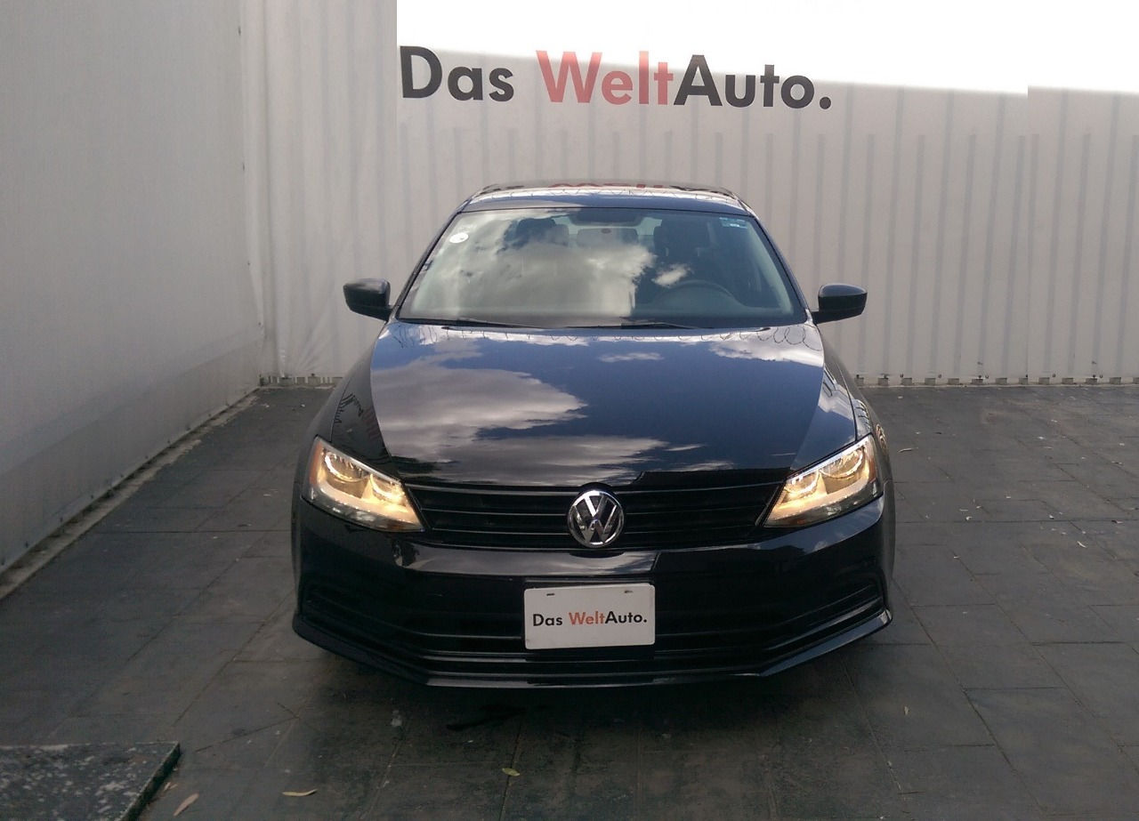Jetta 2.0L STD Negro