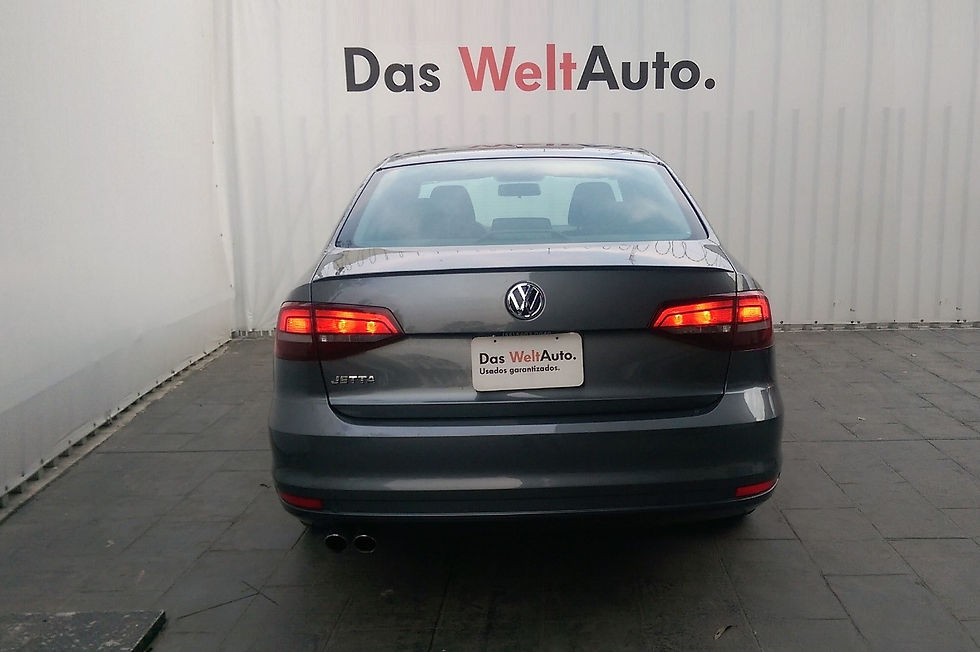 Miniatura: Jetta Trendline STD Gris Platino