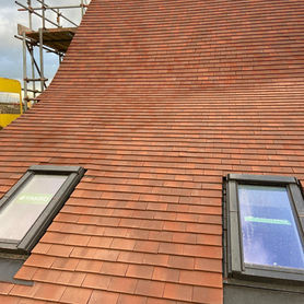 Roof with two sky lights