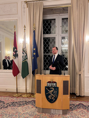 Homepage als letztes_edited.jpg