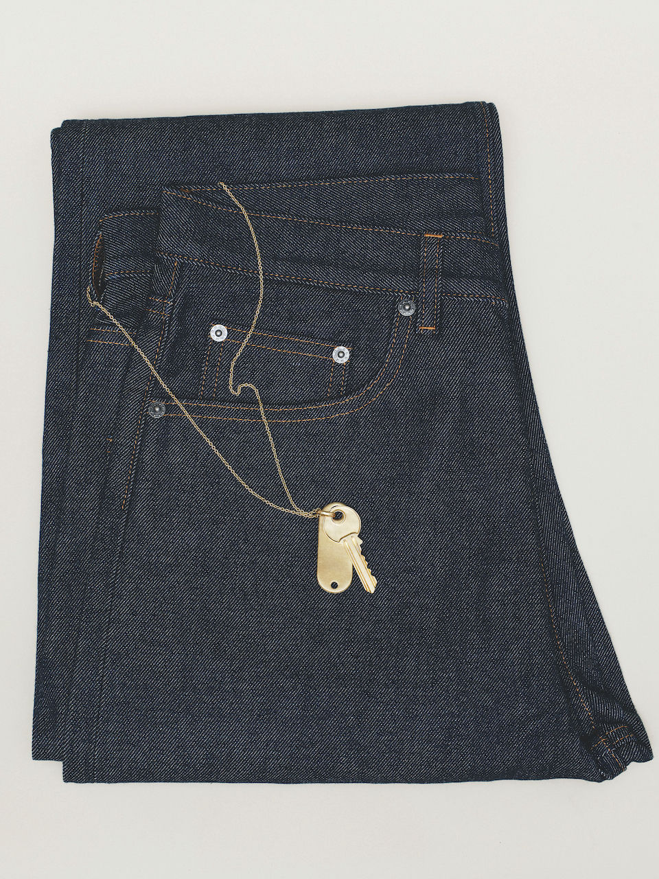 상반된 미감을 유영하는 주얼리 컬렉션